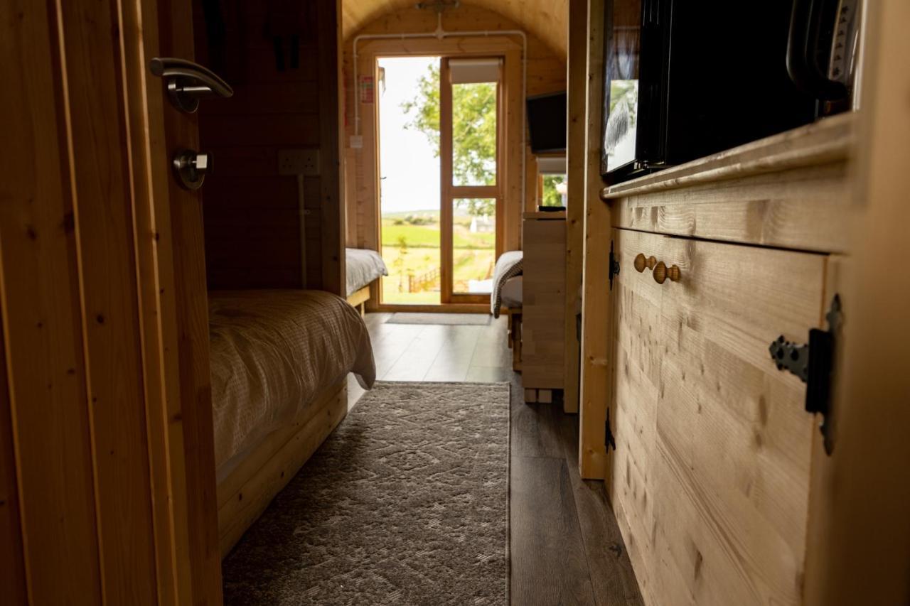 恩尼斯Ivy Hill Glamping Pod公寓 外观 照片